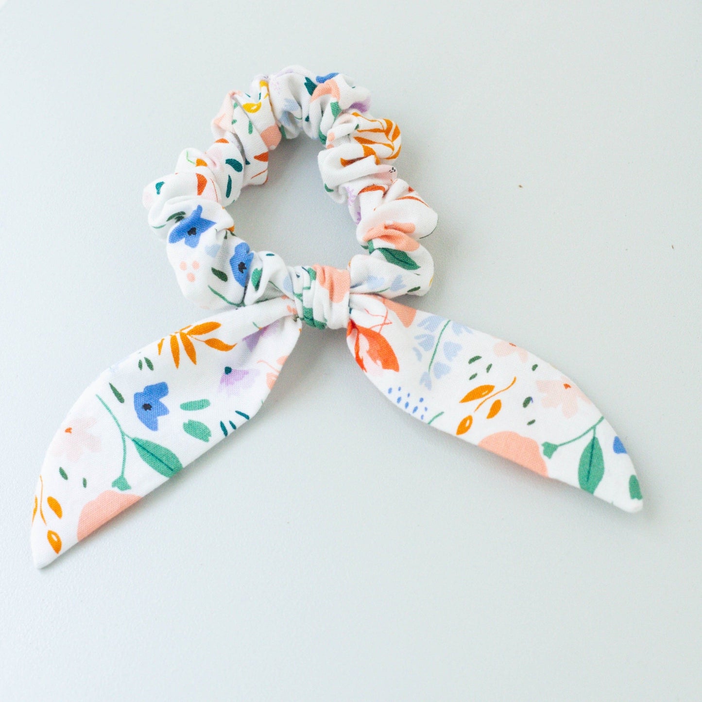 flower scrunchie with tails 
